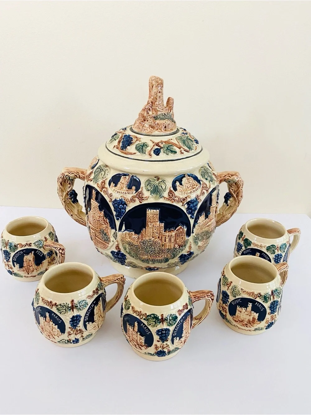 Vintage GERZ German Castle Tureen Punch  Soup Bowl 5 Individual Mugs Octoberfest